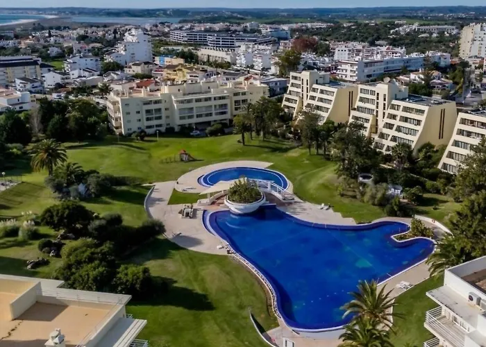 T2+1 - Sousa Vila - Apartament With The Best Pool @ Algarve