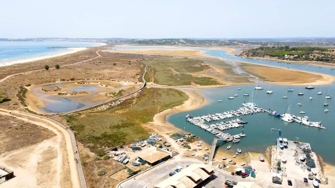T2+1 - Sousa - With The Pool @ Algarve *