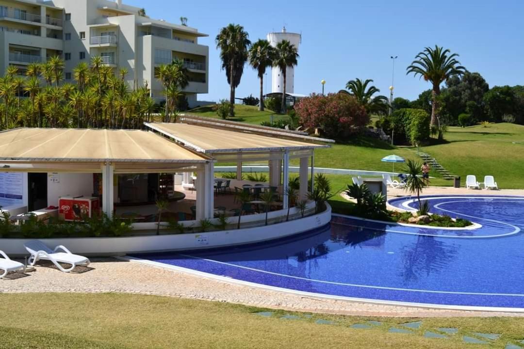 T2+1 - Sousa - With The Pool @ Algarve Apartment